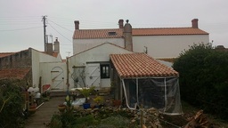 View AVANT MAISON TRADI NOIRMOUTRINE EXTENSION COTE JARDIN 